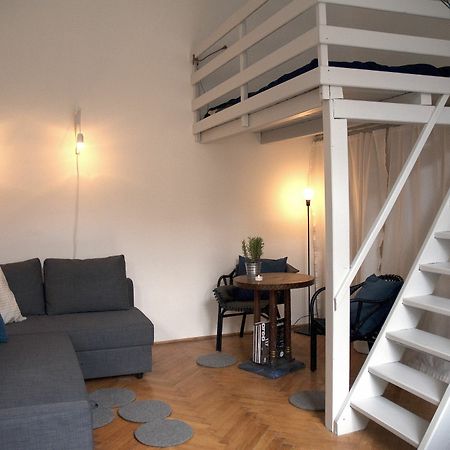 K7-3 Kazinczy Apartment Budapeste Exterior foto